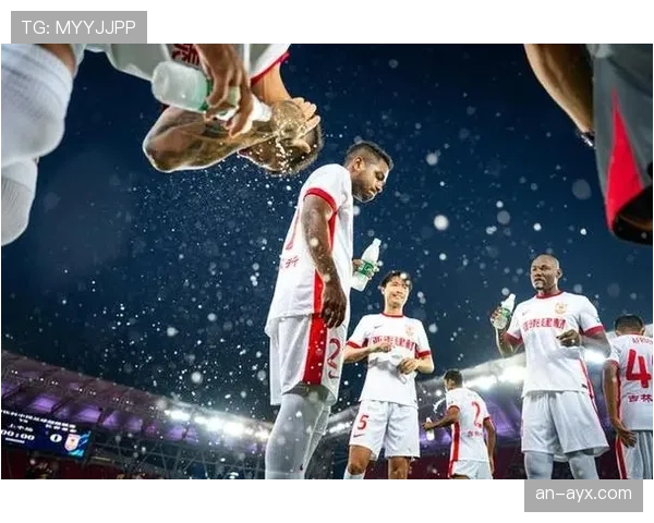 积分战白热化：球队排名频繁更迭，冠军争夺进入冲刺阶段